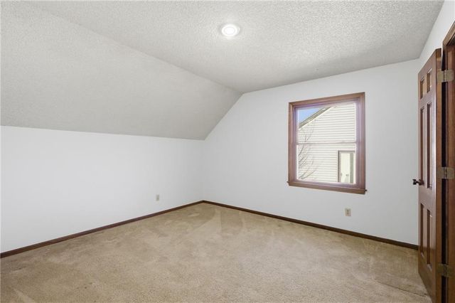 11947 harrison Drive, Kansas City, MO 64146