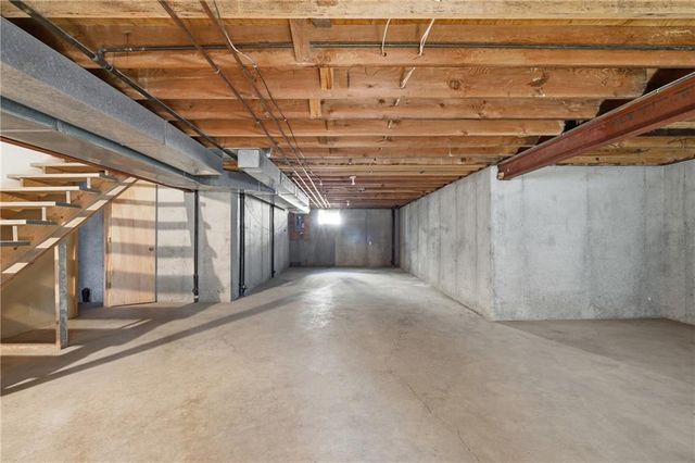 11947 harrison Drive, Kansas City, MO 64146