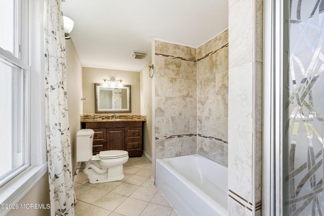 222 Raritan Street, Keyport, NJ 07735