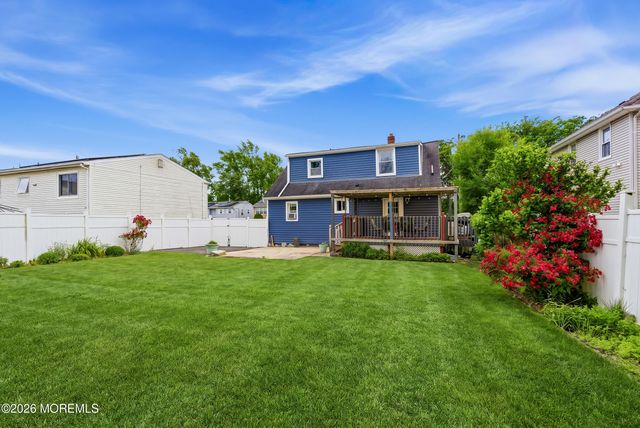 222 Raritan Street, Keyport, NJ 07735