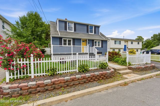 222 Raritan Street, Keyport, NJ 07735
