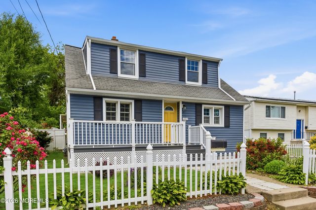 222 Raritan Street, Keyport, NJ 07735