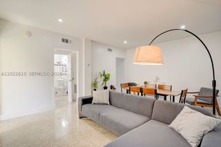 224 NE 111th St, Miami, FL 33161