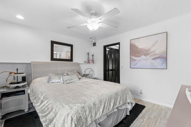 340 Horizons W 102, Boynton Beach, FL 33435