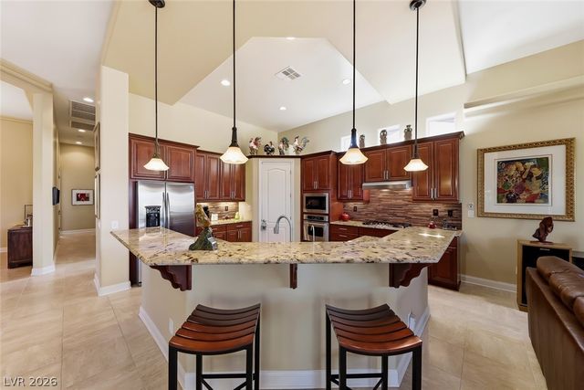 7171 Crowntop Circle, Las Vegas, NV 89118