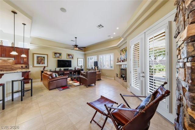 7171 Crowntop Circle, Las Vegas, NV 89118