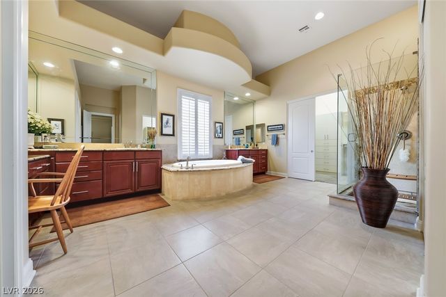 7171 Crowntop Circle, Las Vegas, NV 89118