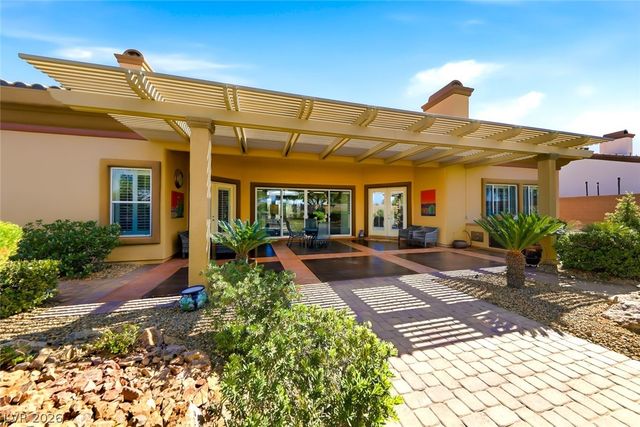 7171 Crowntop Circle, Las Vegas, NV 89118