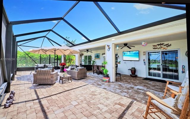 4738 Ashley Lake Cir, Vero Beach, FL 32967
