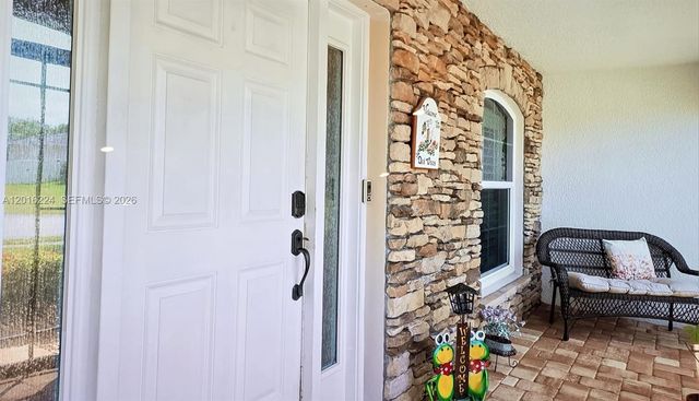 4738 Ashley Lake Cir, Vero Beach, FL 32967