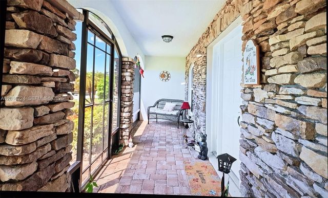 4738 Ashley Lake Cir, Vero Beach, FL 32967