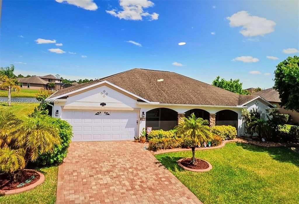 4738 Ashley Lake Cir, Vero Beach, FL 32967