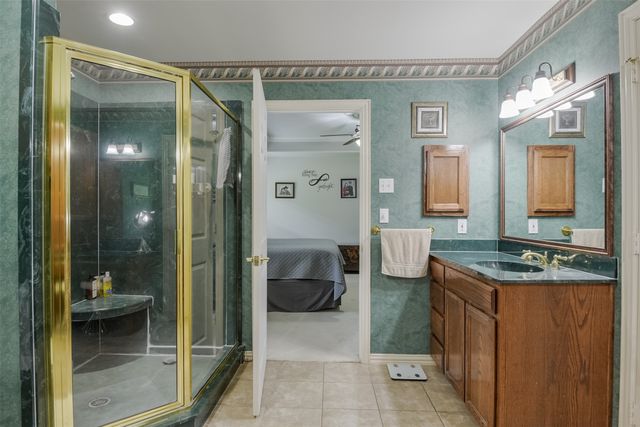 515 Seneca Drive, Waxahachie, TX 75165