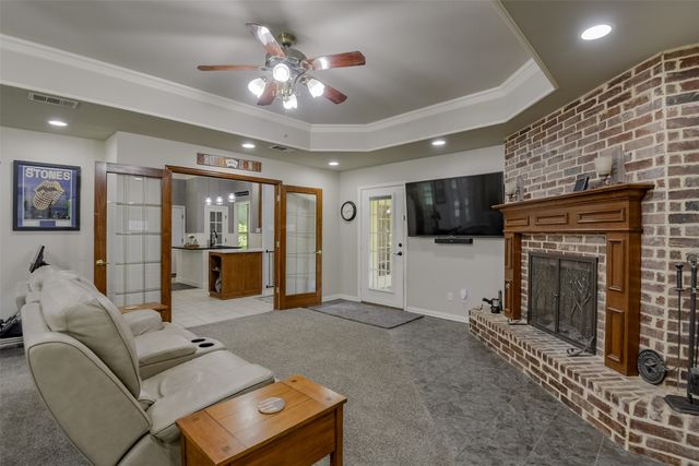 515 Seneca Drive, Waxahachie, TX 75165