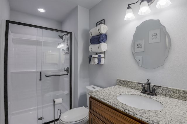 515 Seneca Drive, Waxahachie, TX 75165