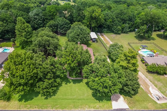 515 Seneca Drive, Waxahachie, TX 75165