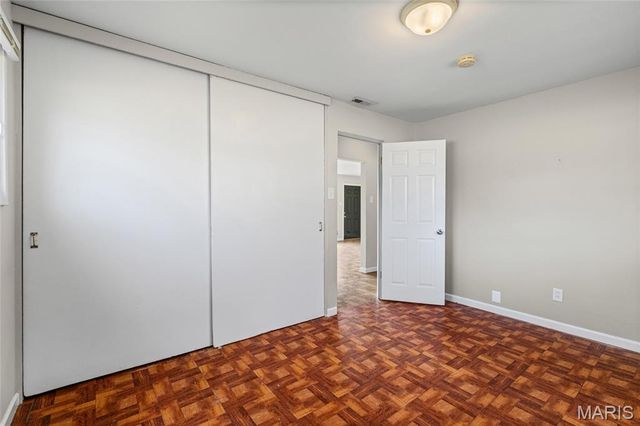 8379 Midwood Avenue, St Louis, MO 63134