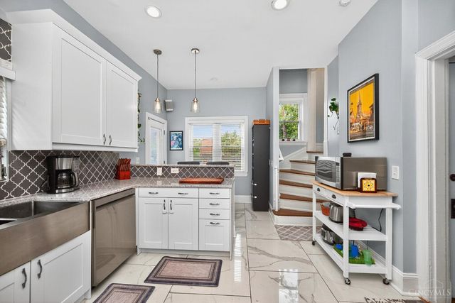 6321 Tyne Avenue, Cincinnati, OH 45213