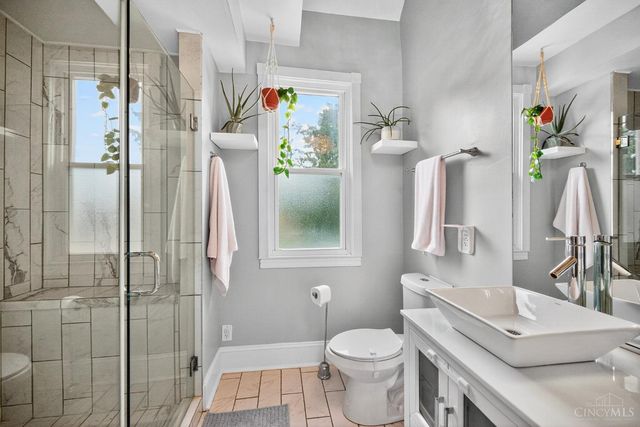 6321 Tyne Avenue, Cincinnati, OH 45213