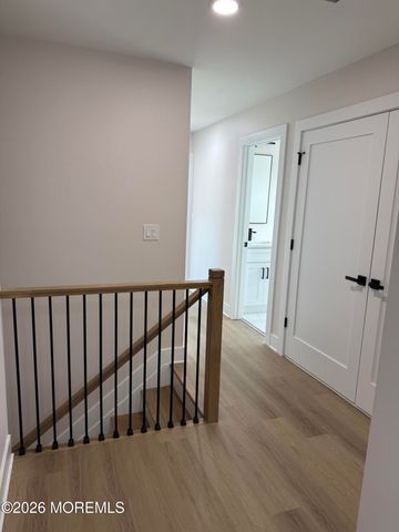 20 4th Avenue, Toms River, NJ 08757