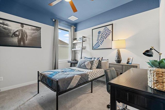 6508 Velvet Leaf LN, Buda, TX 78610