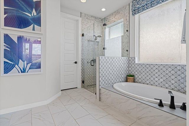 6508 Velvet Leaf LN, Buda, TX 78610