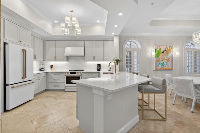 200 OCEAN CREST DRIVE 151, Palm Coast, FL 32137