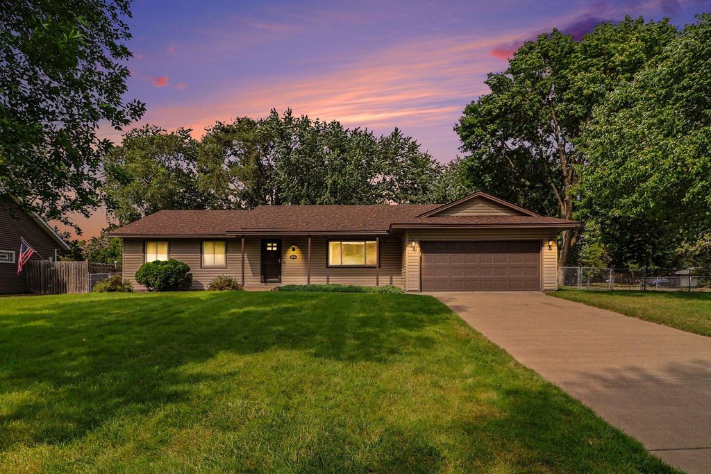 2001 102nd Avenue NW, Coon Rapids, MN 55433 — exterior