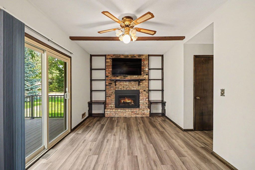2001 102nd Avenue NW, Coon Rapids, MN 55433 — photo 4
