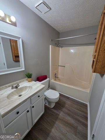 1311 Hickory Ridge Trail, Auburn, GA 30011