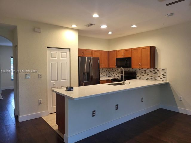 14103 SW 49th St 12, Miramar, FL 33027