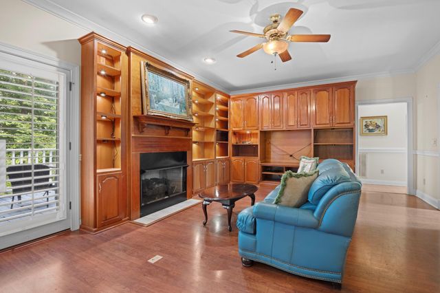 104 Executive Drive, Jasper, TN 37347