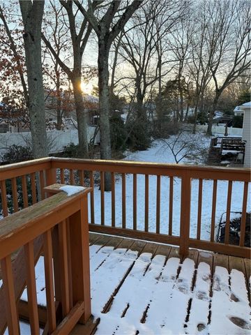 77 Birchwood Lane, West Warwick, RI 02893