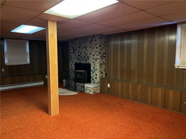 77 Birchwood Lane, West Warwick, RI 02893