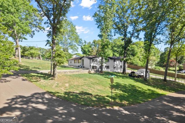 1002 Hank Lane, Canton, GA 30114