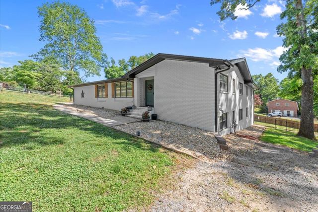 1002 Hank Lane, Canton, GA 30114