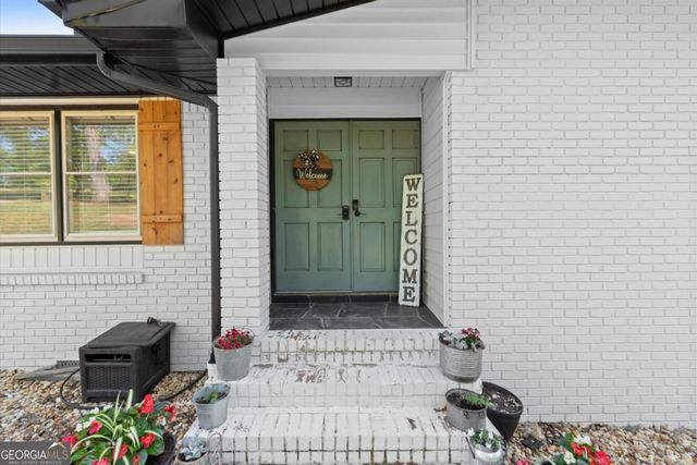 1002 Hank Lane, Canton, GA 30114