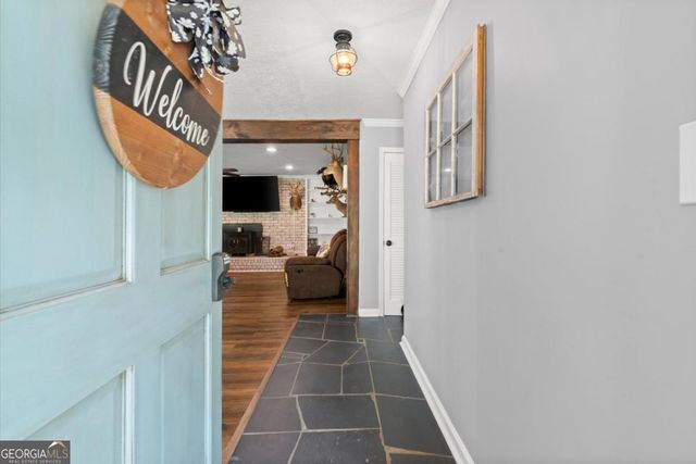 1002 Hank Lane, Canton, GA 30114