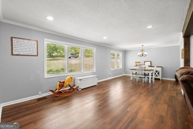 1002 Hank Lane, Canton, GA 30114