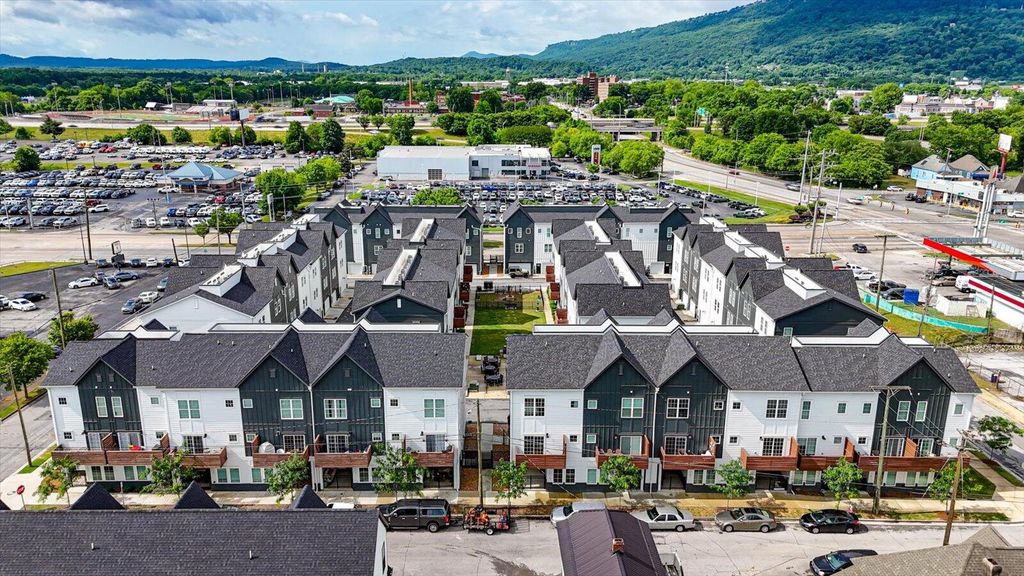 138 E 19th Street, Chattanooga, TN 37408