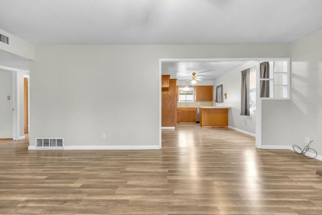 2733 10th Avenue, Merced, CA 95340