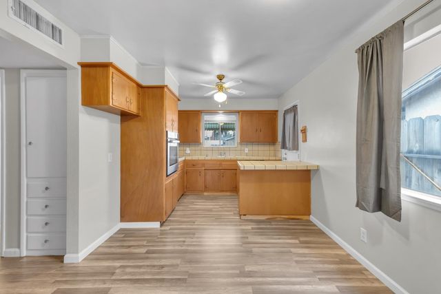 2733 10th Avenue, Merced, CA 95340