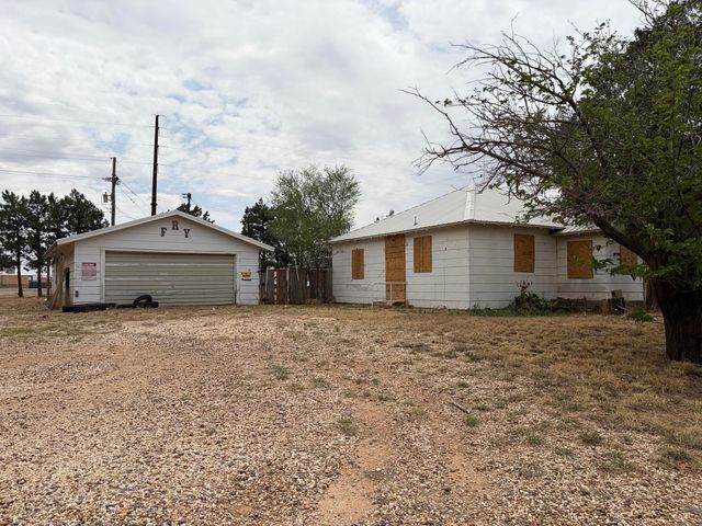 709 81st Street, Lubbock, TX 79404