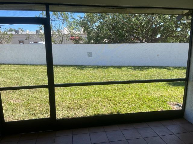 283 NW 36th Avenue, Deerfield Beach, FL 33442