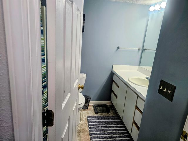 1573 Oakfield Drive, Ann Arbor, MI 48108