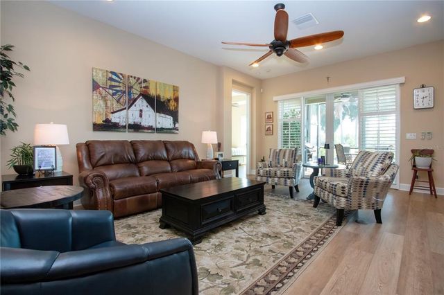 328 SIENA VISTA PLACE, Sun City Center, FL 33573