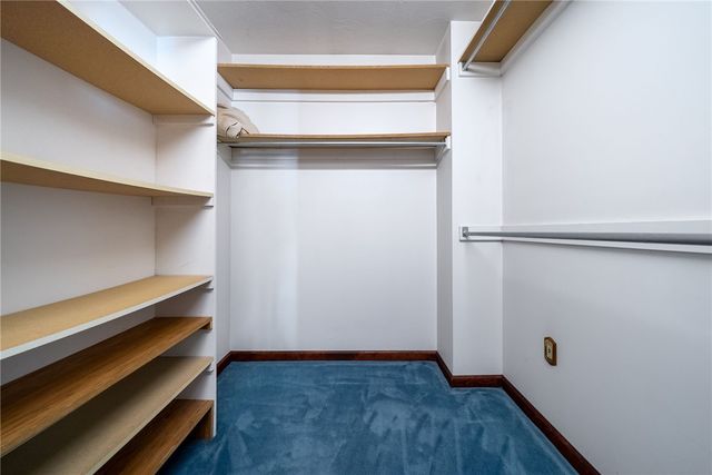 333 Jacks Run Rd, Ross Twp, PA 15202