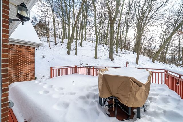 333 Jacks Run Rd, Ross Twp, PA 15202