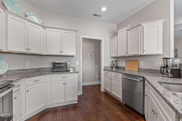 112 Peletier Shores Drive, Swansboro, NC 28584