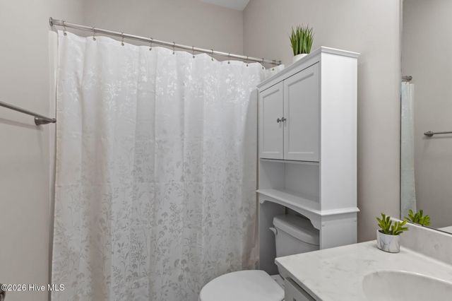 112 Peletier Shores Drive, Swansboro, NC 28584